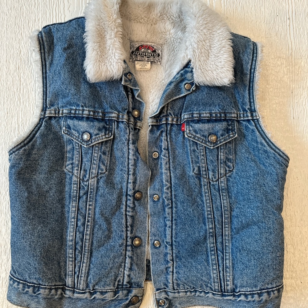 Levi's Blue Denim Vest with White Fur Collar